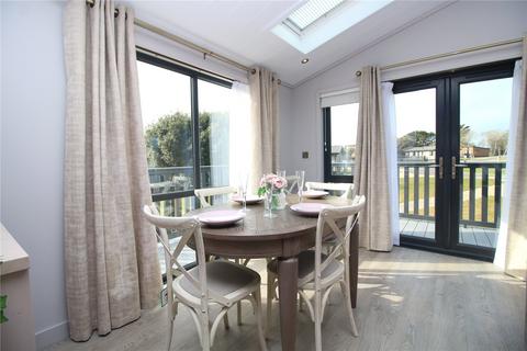 2 bedroom park home for sale, Shorefield Country Park, Near Milford On Sea, Hampshire, SO41