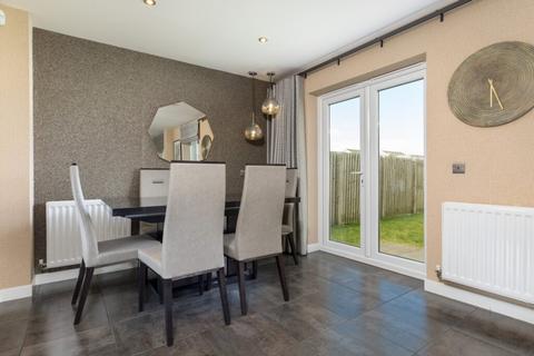 4 bedroom detached villa for sale, Garvard Way, Maidenhill, Newton Mearns