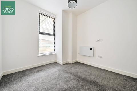 1 bedroom flat for sale, Romany Road, Worthing, West Sussex, BN13