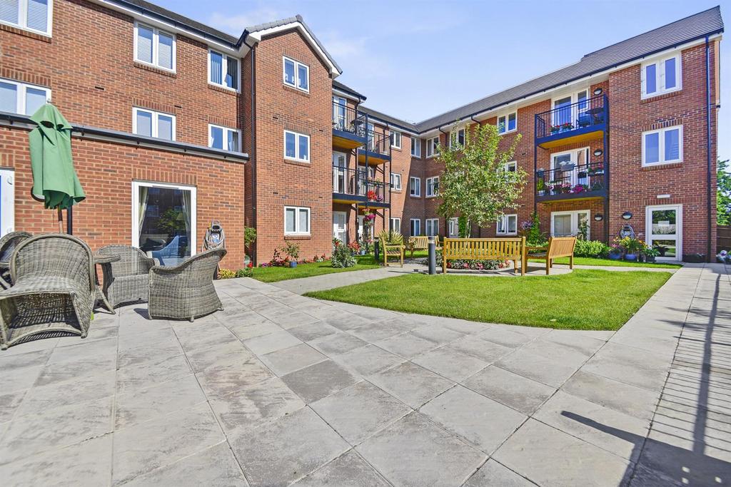 BHMCS - MIller Place - MK418 EN - 91.jpg