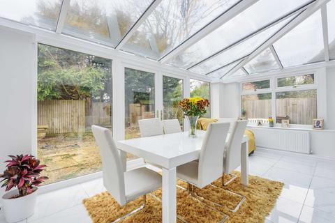 11 Sylvester Close, Winnersh, Wokingham, RG41 5LL