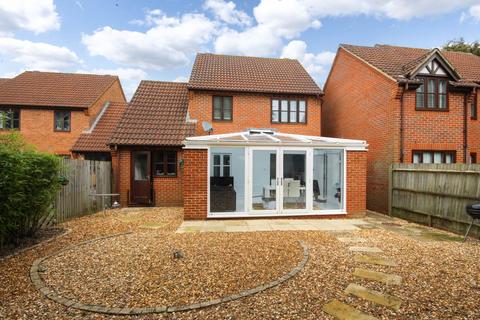 11 Sylvester Close, Winnersh, Wokingham, RG41 5LL