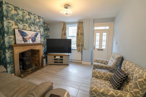 2 bedroom terraced house for sale, Platt Street, Glossop SK13