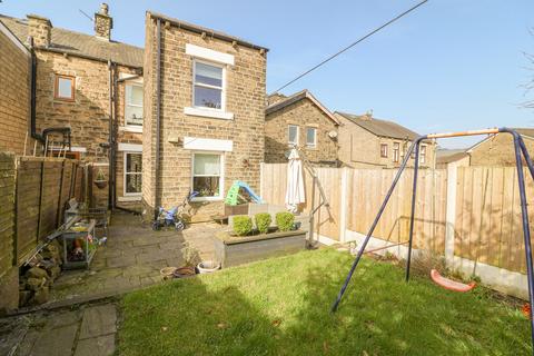 3 bedroom end of terrace house for sale, Albert Street, Glossop SK13