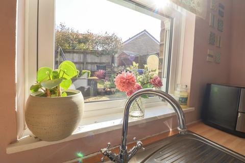 21 Albert Street, Hadfield, Glossop, SK13 1DA