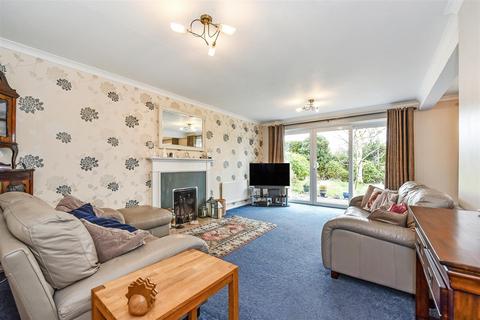 4 bedroom detached house for sale, Bradwell Close, Charlton, Andover