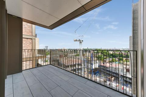undefined, Saxon House, Kings Road Park, SW6