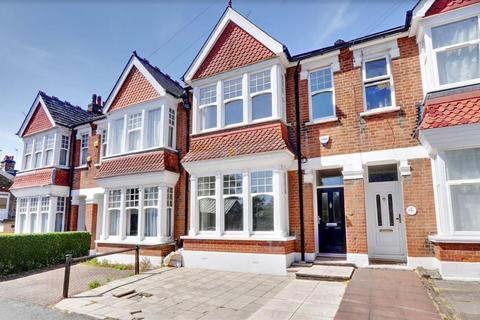 4 bedroom townhouse to rent, Hinton Road, Uxbridge