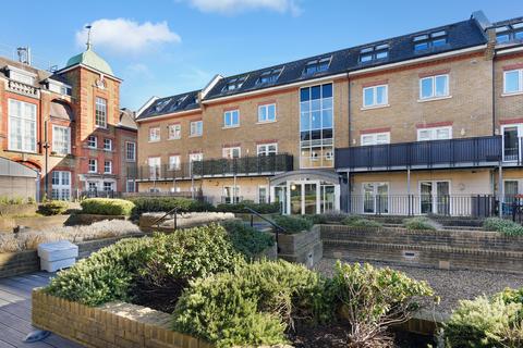 2 bedroom apartment for sale, Garratt Lane, London, SW18