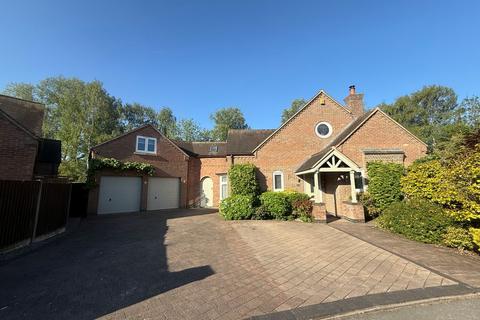 4 bedroom detached house for sale, The Cricketers, Alrewas