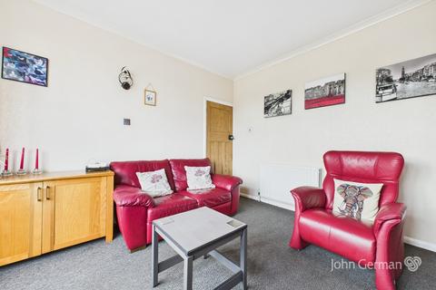 59 Henhurst Hill, Burton-on-trent, DE13 9TB