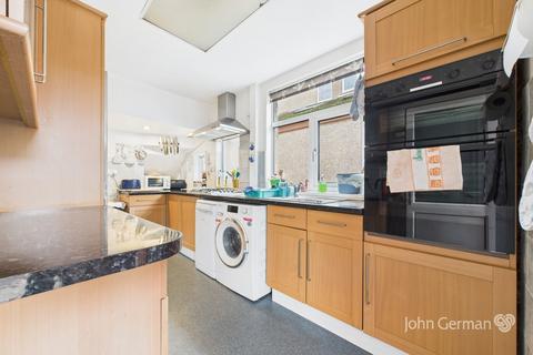 59 Henhurst Hill, Burton-on-trent, DE13 9TB