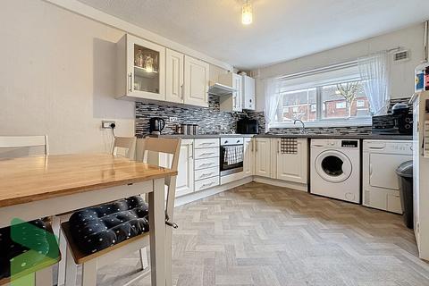 3 bedroom townhouse for sale, Allerton Close, Darwen