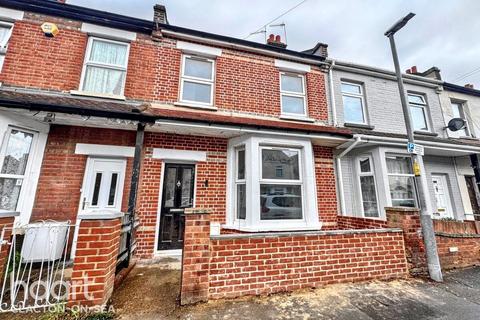 2 bedroom terraced house to rent, Key Road, CLACTON-ON-SEA