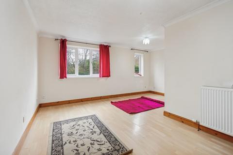 1 bedroom ground floor flat for sale, Landressy Place, Bridgeton