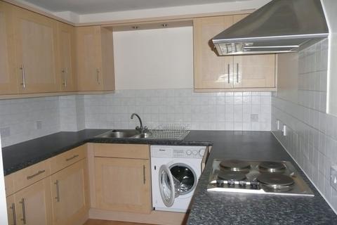 2 bedroom flat to rent, Corscombe Close, Weymouth