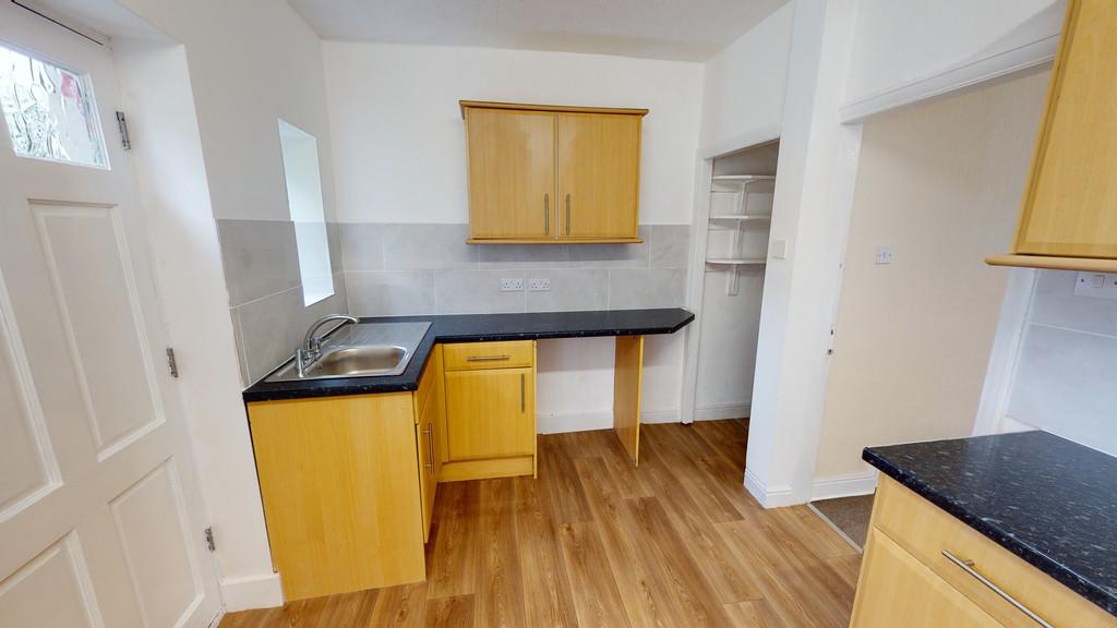 House in Bradford - View 4
