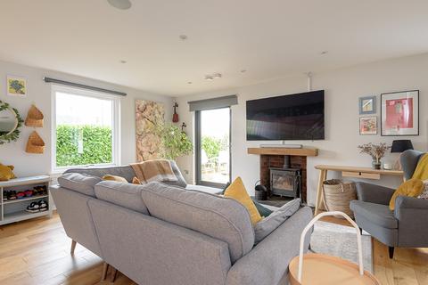 Harbel Main Street, Ormiston, Tranent, EH35 5HY