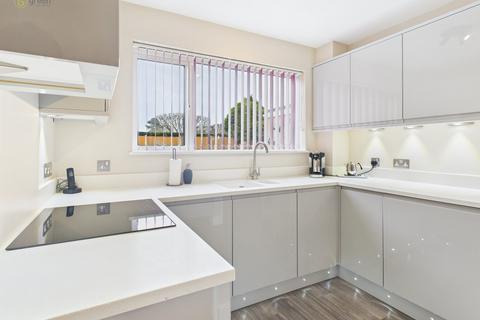 3 bedroom detached house for sale, Comberford Road, Tamworth B79