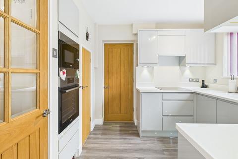 3 bedroom detached house for sale, Comberford Road, Tamworth B79