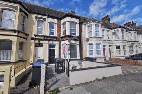 1 bedroom ground floor flat for sale, Ramsgate Road, Margate