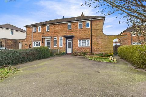 3 bedroom semi-detached house for sale, Buxton Avenue, Tamworth B78