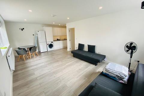 2 bedroom maisonette to rent, Anerley Road, London SE20