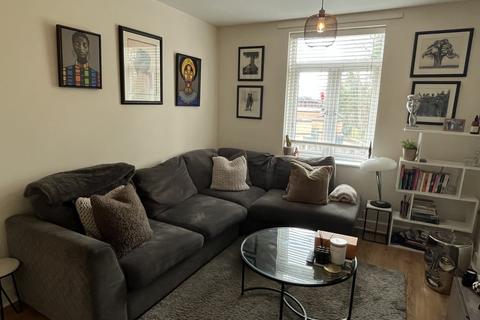 2 bedroom apartment to rent, Barlow Moor Road , Chorlton