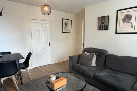 2 bedroom apartment to rent, Barlow Moor Road , Chorlton