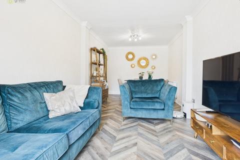 49 Farnhurst Road, Birmingham, B36 8HS