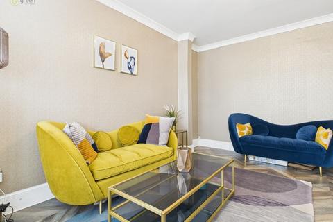 49 Farnhurst Road, Birmingham, B36 8HS