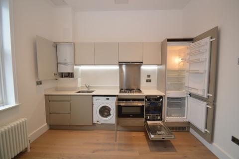 1 bedroom apartment for sale, Wellesley Road, London