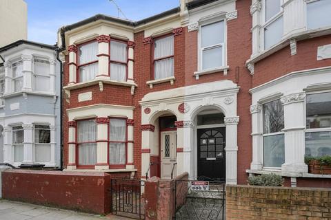 3 bedroom terraced house for sale, Belgrade Road, London