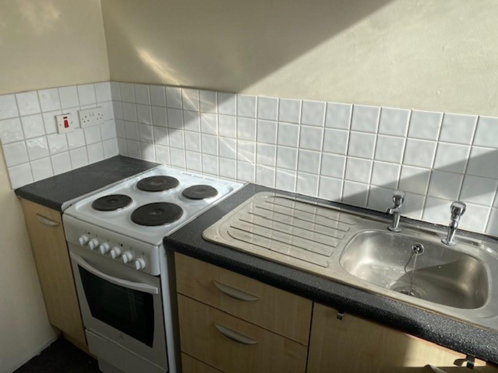 Flat 4 kitchen
