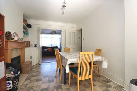 23 Rydens Way, Woking, GU22 9DD