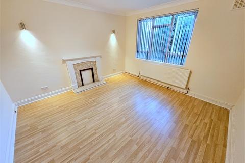 1 bedroom ground floor flat to rent, Ravensbourne Park Crescent, Catford, London,