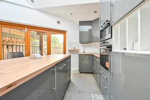 3 bedroom terraced house for sale, Merrow Street, Elephant and Castle, London, SE17