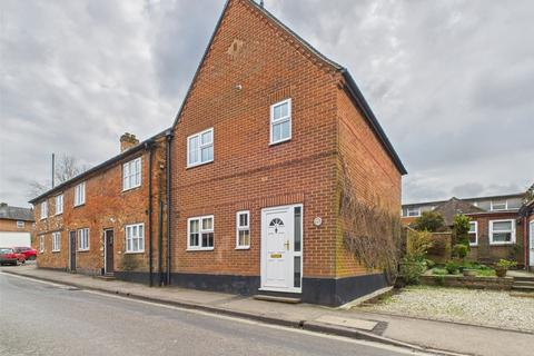 3 bedroom end of terrace house for sale, George Street, Kingsclere, Newbury, Hampshire, RG20