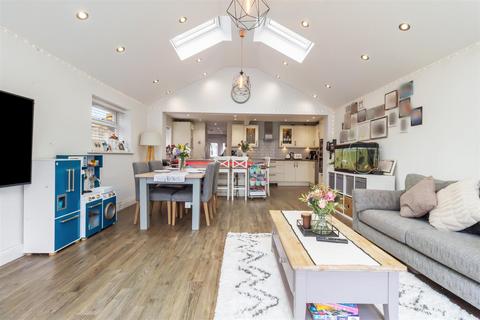 3 bedroom semi-detached house for sale, Roedean Road, Worthing