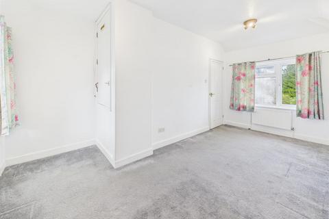 26 Bibury Road, Gloucester, GL4 6TU