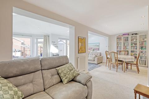 2 Bailey Avenue, Kesgrave, Ipswich, IP5 2EE