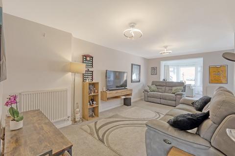 2 Bailey Avenue, Kesgrave, Ipswich, IP5 2EE