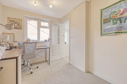 2 Bailey Avenue, Kesgrave, Ipswich, IP5 2EE