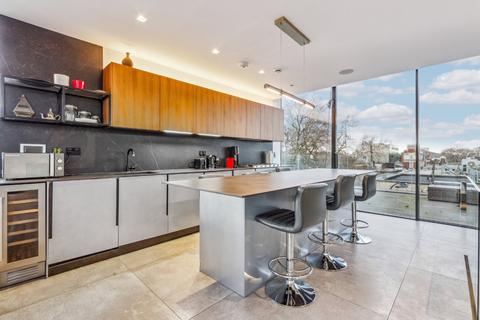 3 bedroom flat to rent, Hoxton Square, London