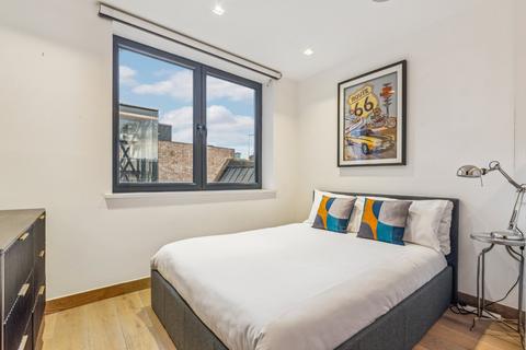 3 bedroom flat to rent, Hoxton Square, London