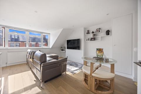 2 bedroom apartment for sale, Cotleigh Road, London