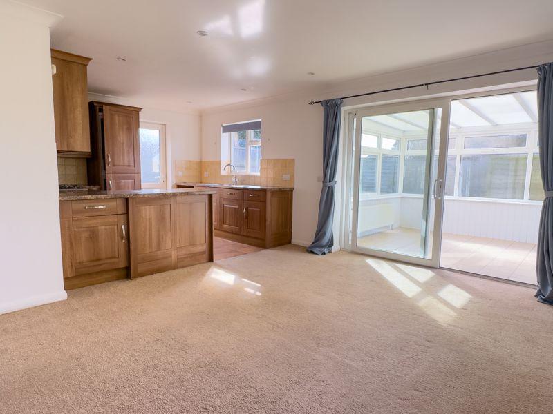 Living Room/Kitchen