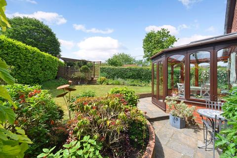 4 bedroom house for sale, Farthingham Lane, Ewhurst, GU6