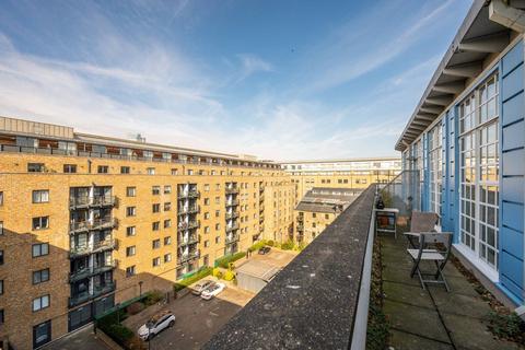 2 bedroom flat for sale, Shad Thames, Shad Thames, London, SE1