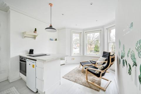 Studio for sale, York Road, Guildford, GU1